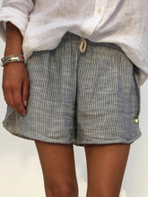 Pantalones cortos de verano a rayas de talla grande para mujer